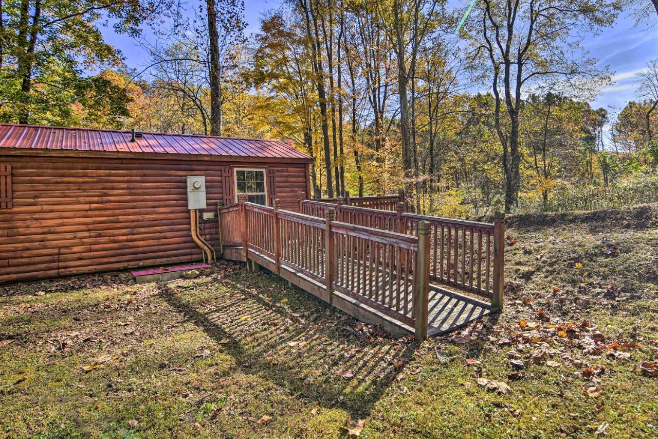 Rural Cabin Hideaway With Fire Pit And Mtn Views! Parsons Zewnętrze zdjęcie